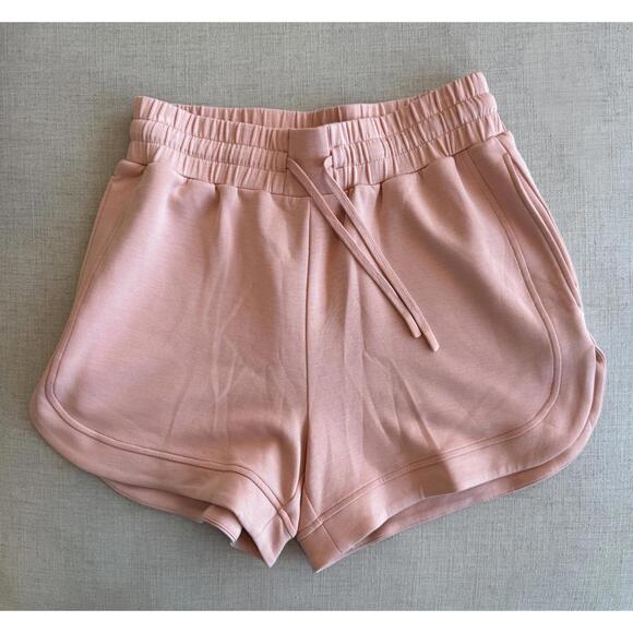 Varley DoubleSoft Ollie High Rise Shorts 3.5” Light Pink Small - Picture 2 of 6